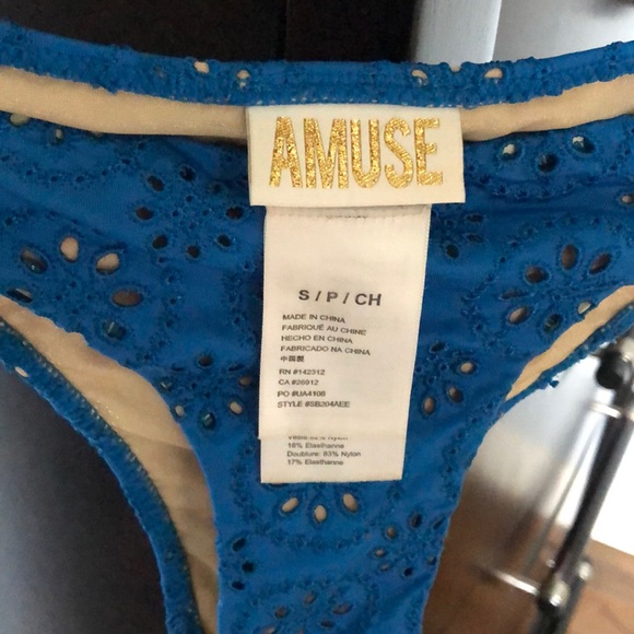 Amuse Society - NWOT Cheeky Eyelet Bikini Bottom - Picture 3 of 3